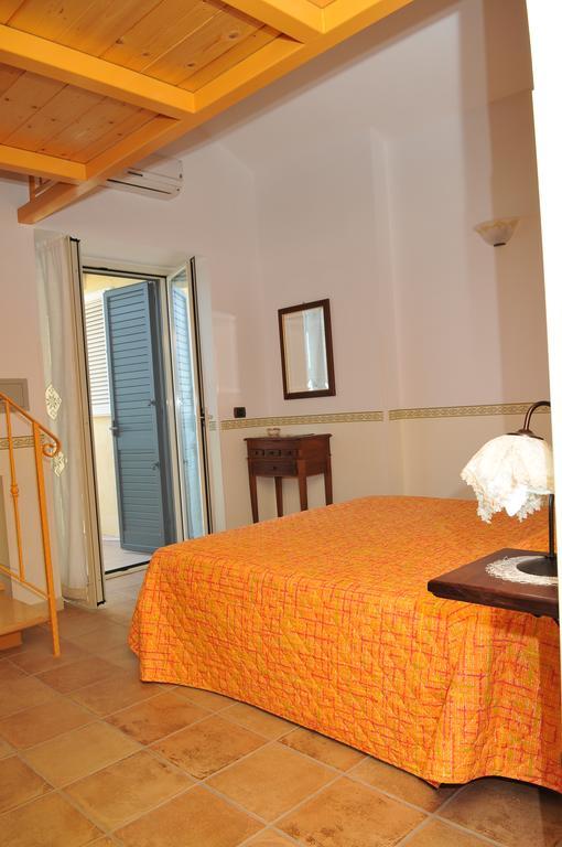B&B L'Eucalipto Paola Room photo